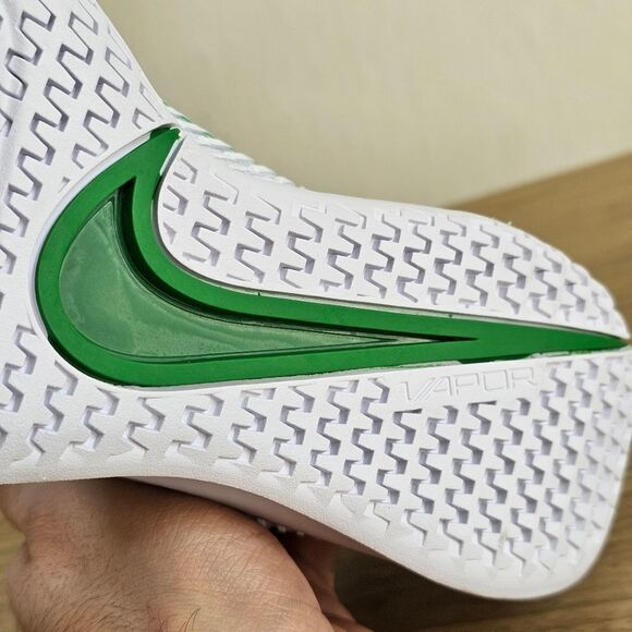 Nike Court Air Zoom Vapor 11 HC White Kelly Green Men\'s 7.5 Tennis LE DR6965-102 main image 8